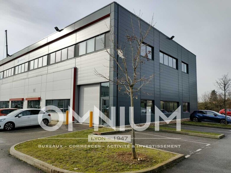 Flex dans Meyzieu à louer - Photo du bâtiment - Image 1 de 7