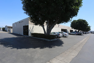 3426-3446 W Harvard St, Santa Ana CA - Entrepôt