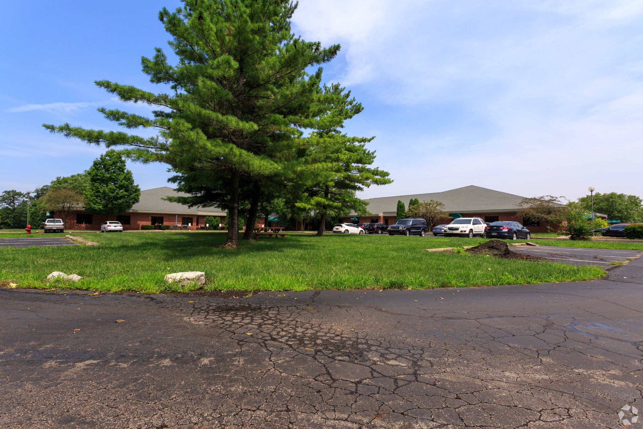 8383 Craig St, Indianapolis, IN for lease Primary Photo- Image 1 of 24