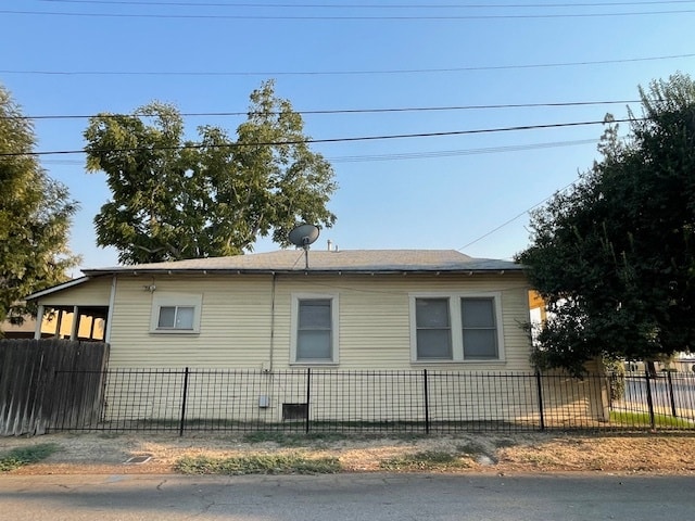 1608 E St, Bakersfield, CA for lease - Building Photo - Image 3 of 14