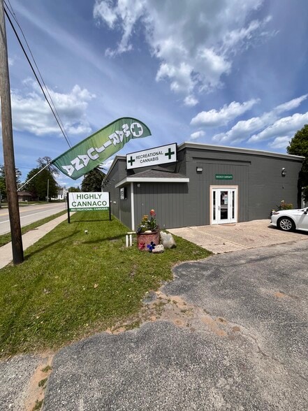108 U.S. 23, Harrisville, MI for sale - Building Photo - Image 3 of 10