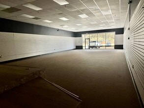 2510 Michigan Ave, Kissimmee, FL for lease Interior Photo- Image 1 of 4