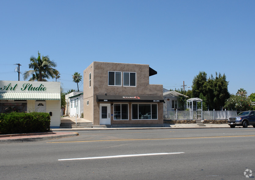 8818 La Mesa Blvd, La Mesa, CA à vendre - Photo principale - Image 1 de 1