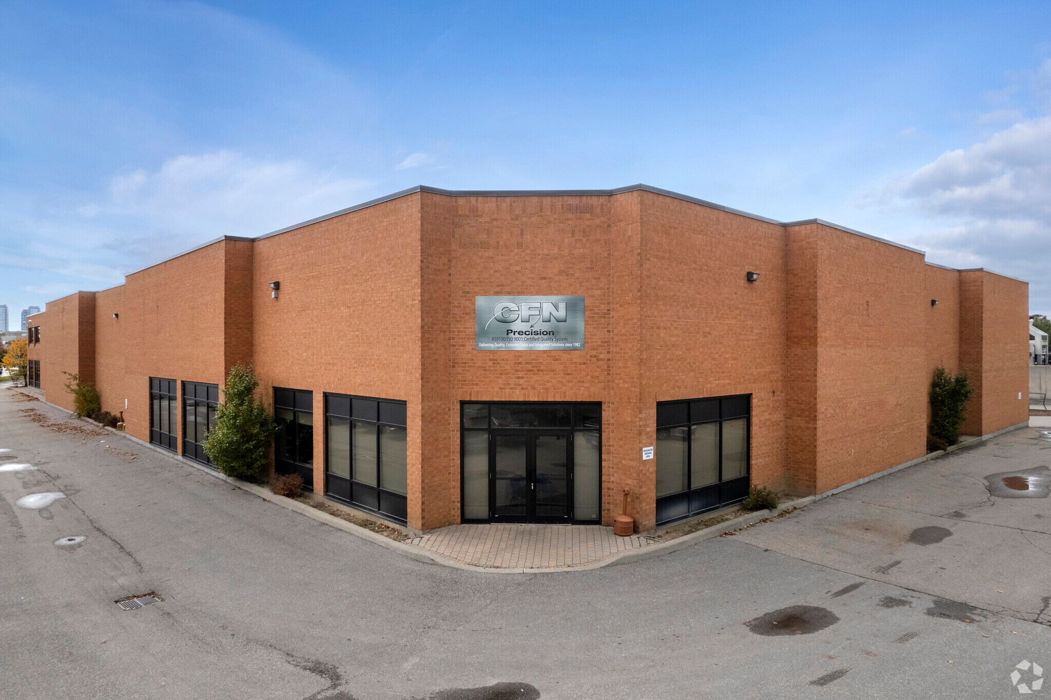 1000 Creditstone Rd, Vaughan, ON à vendre Photo principale- Image 1 de 1