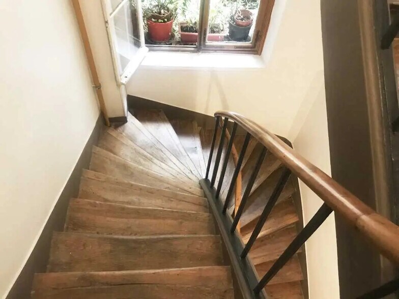 30 Rue Blondel, Paris for lease - Interior Photo - Image 2 of 6