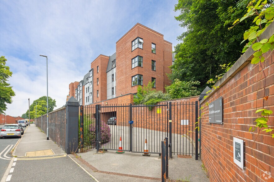 St Johns Rd, Leeds à vendre - Photo principale - Image 1 de 4