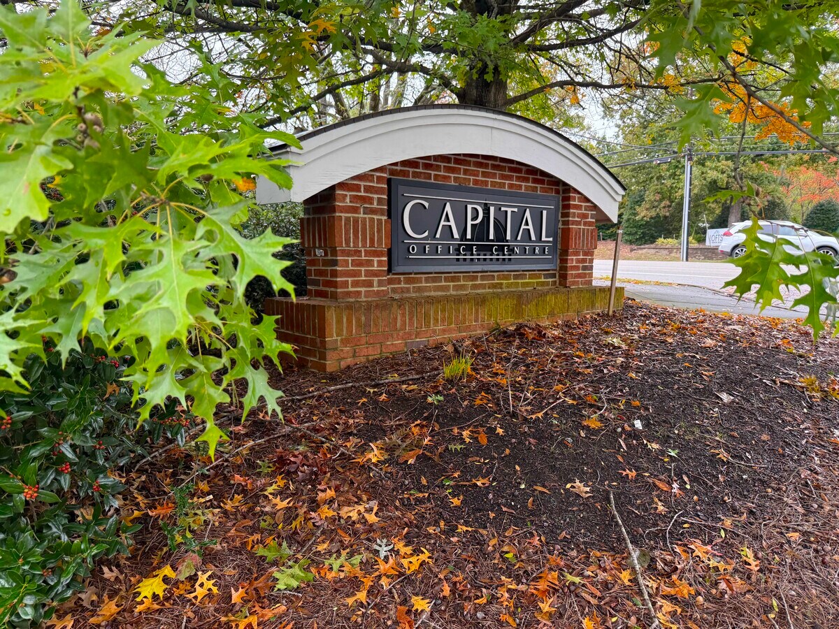 5640 Six Forks Rd, Raleigh, NC 27609 - Unit 102 -  - Interior Photo - Image 1 of 27