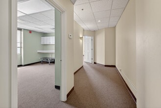 327-329 W Fayette St, Syracuse, NY for lease Interior Photo- Image 2 of 4