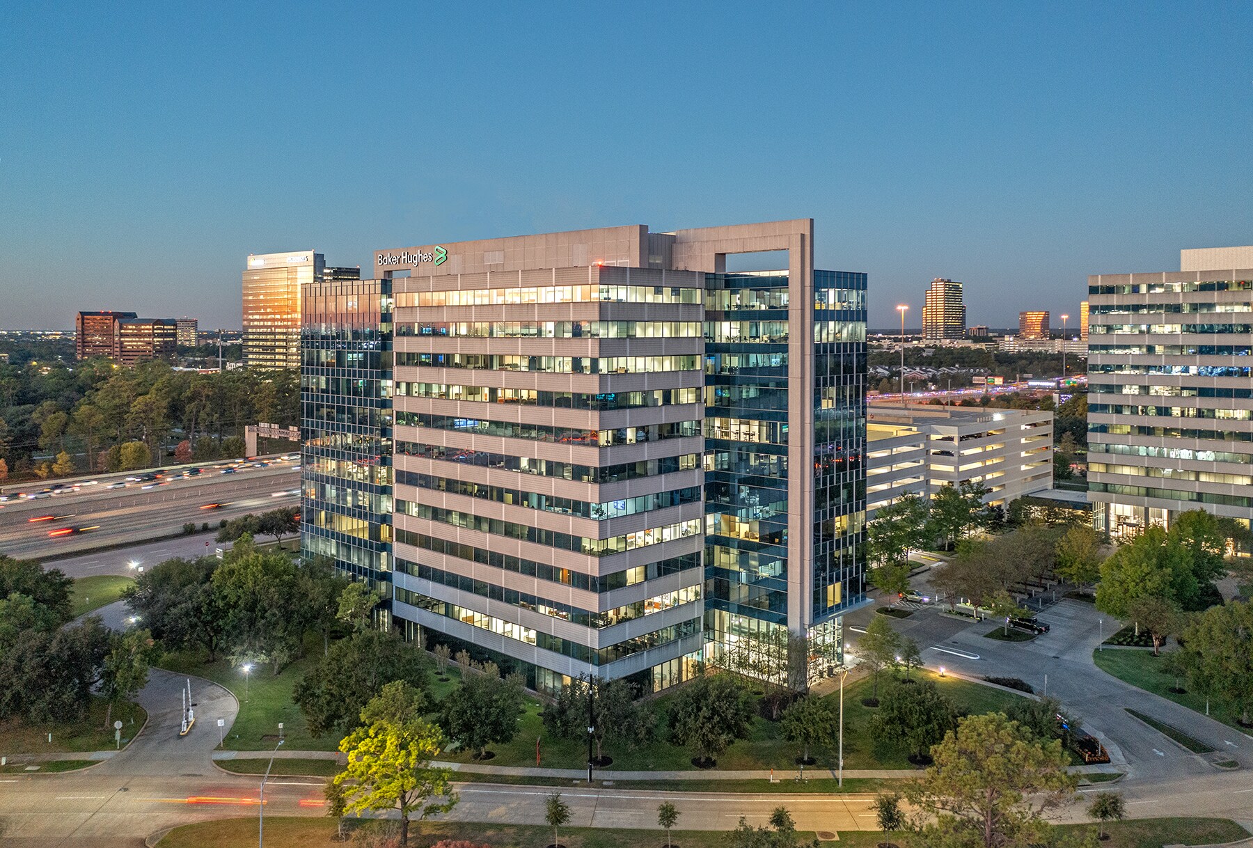 575 N Dairy Ashford Rd, Houston, TX for lease Building Photo- Image 1 of 17