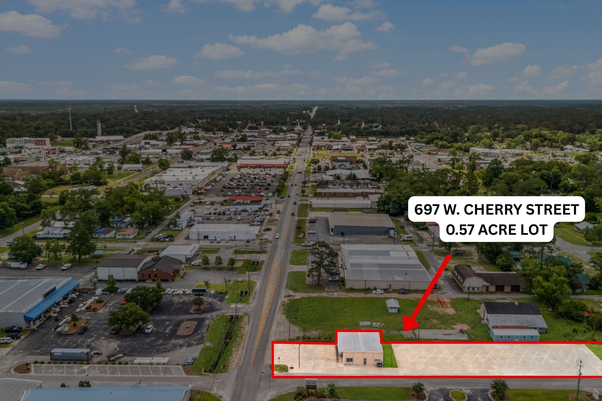 697 W Cherry St, Jesup, GA à vendre Aérien- Image 1 de 47