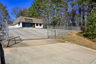 More details for 2988 Rainbow Dr, Decatur, GA - Retail for Sale