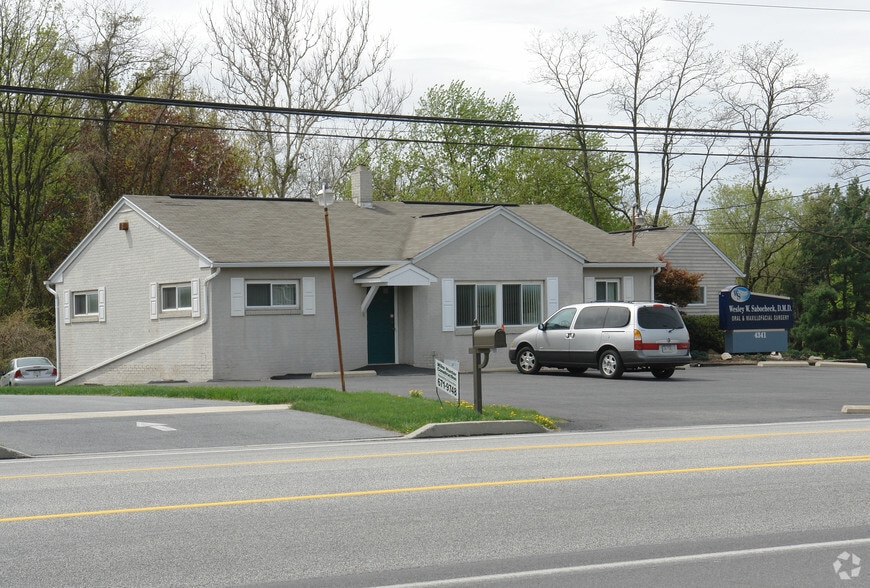 4341 Linglestown Rd, Harrisburg, PA à vendre - Photo principale - Image 2 de 3