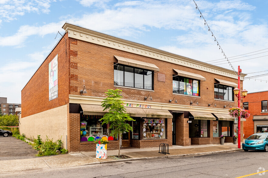 1365-1395 Rue Notre-Dame O, Montréal, QC à vendre - Photo du bâtiment - Image 3 de 4