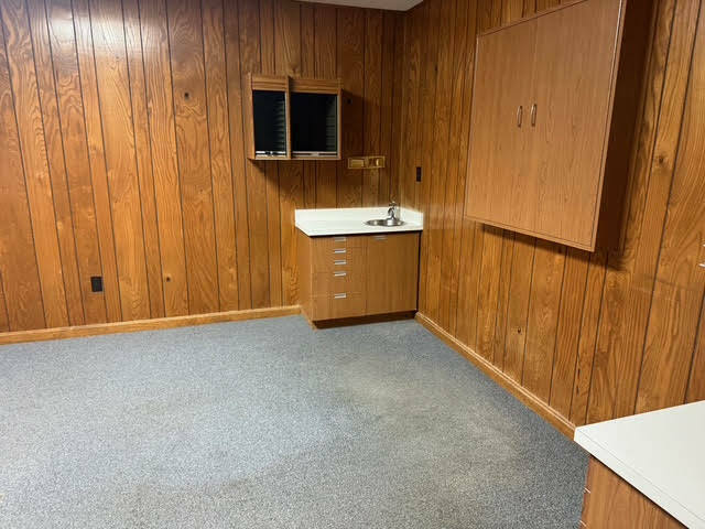1121 Seaton Ave, Greenup, KY à vendre - Photo intérieure - Image 3 de 8
