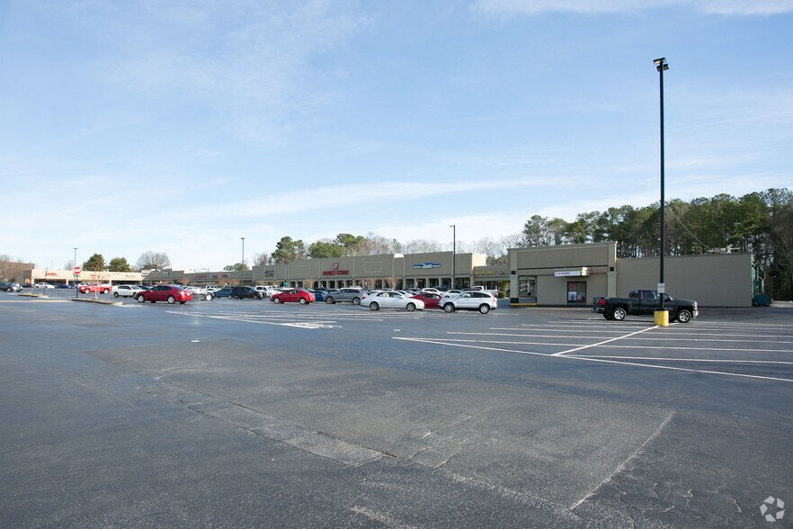 10675 Alpharetta Hwy, Roswell, GA for lease - Building Photo - Image 1 of 4