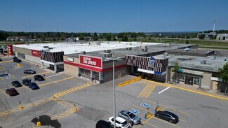 Plus de détails pour 3460 Blvd Saint-Francois, Le Fjord-du-Saguenay, QC - Bureau/Médical, Commerce de détail à louer