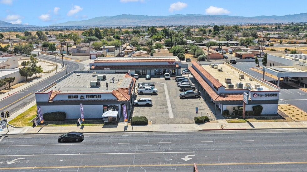 14741 7th St, Victorville, CA à vendre - Photo du bâtiment - Image 2 de 7