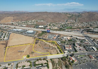 More details for 12.37 AC Lakeshore Drive, Lake Elsinore, CA - Land for Sale