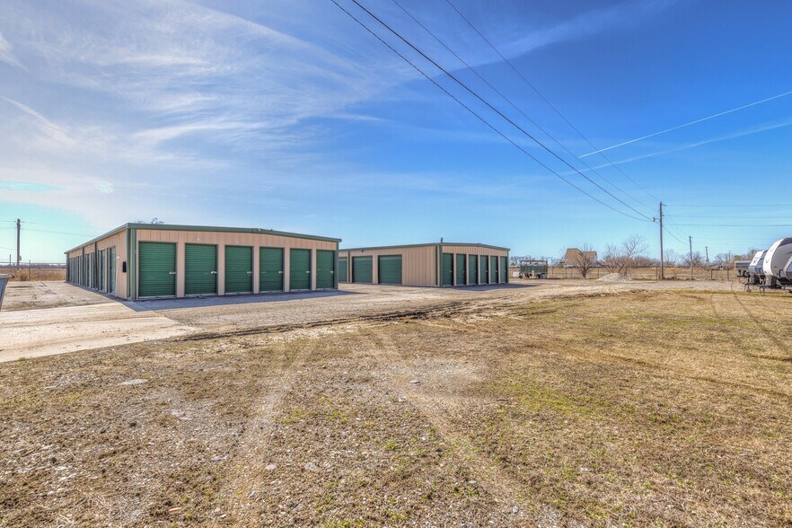 14620 S 417th East Ave, Coweta, OK à vendre - Photo du bâtiment - Image 3 de 44