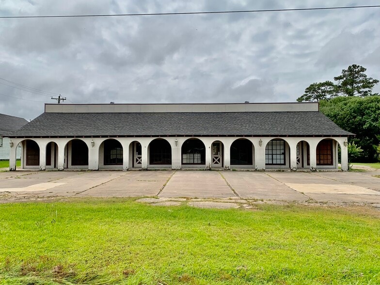 6738 US Highway 190 E, Livingston, TX for sale - Primary Photo - Image 2 of 51