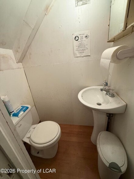 721 N Vine St, Hazleton, PA à vendre - Photo du bâtiment - Image 3 de 47