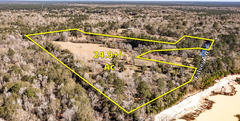 500 Falvey Ln, Cleveland, TX à vendre - Photo du bâtiment - Image 2 de 6