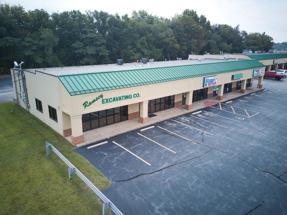 504-550 N West Byp, Springfield, MO for lease Building Photo- Image 1 of 16