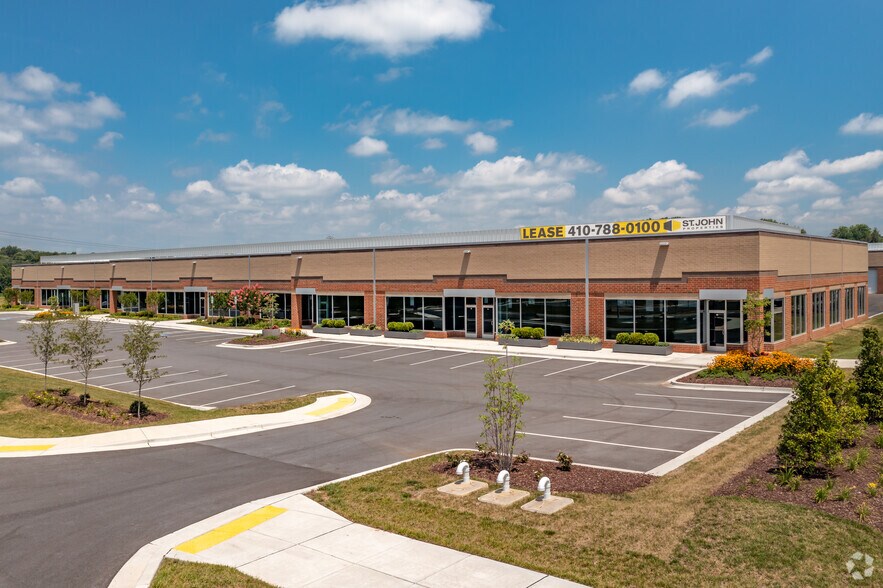 980-987 Waugh Chapel Way, Gambrills, MD à louer - Photo du bâtiment - Image 3 de 22