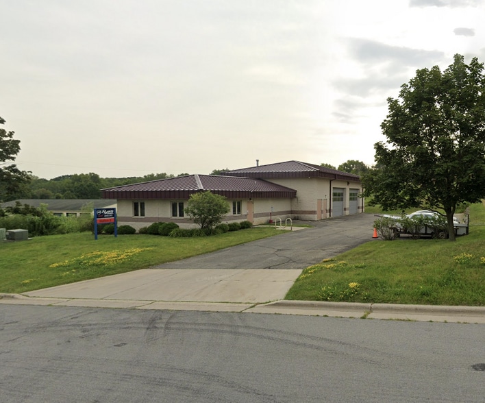 819 Walsh Rd, Madison, WI for sale - Building Photo - Image 3 of 3