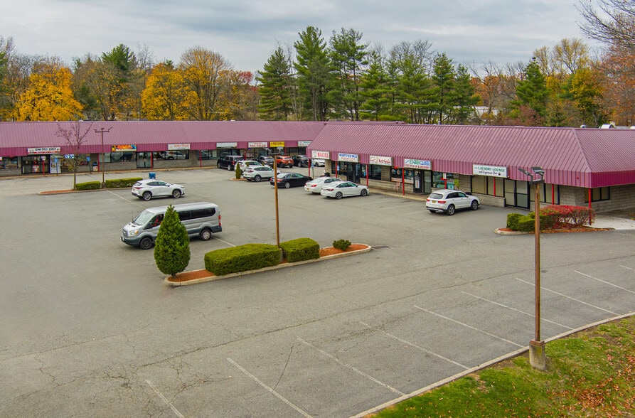 500 Route 303, Orangeburg, NY à louer - Photo du bâtiment - Image 3 de 5