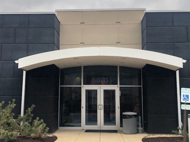 6870 Rote Rd, Rockford, IL for lease - Building Photo - Image 2 of 6