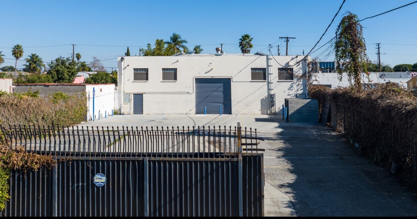 112 N Chester Ave, Compton, CA for lease Building Photo- Image 1 of 16