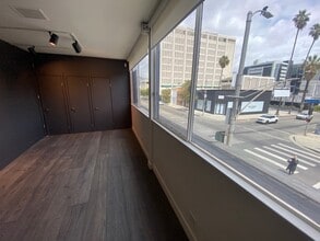101-109 S Robertson Blvd, Los Angeles, CA for lease Interior Photo- Image 2 of 10