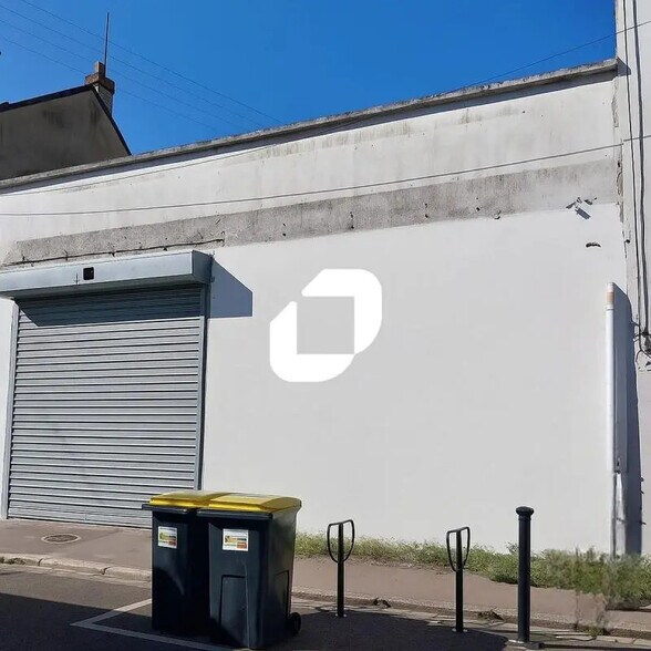 Flex dans Nantes à louer - Photo du bâtiment - Image 2 de 20