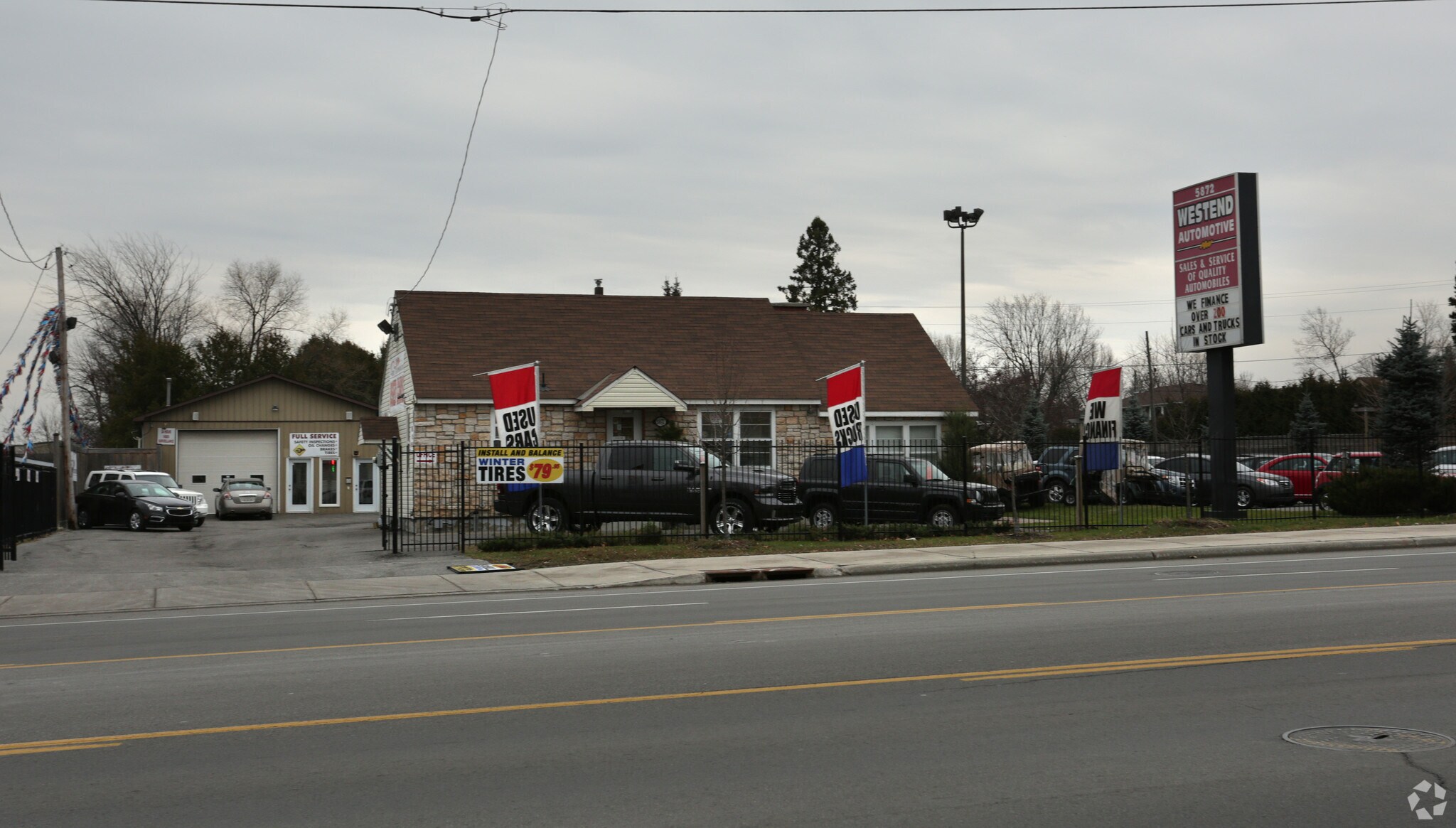 5872-5884 Hazeldean Rd, Ottawa, ON à vendre Photo principale- Image 1 de 1
