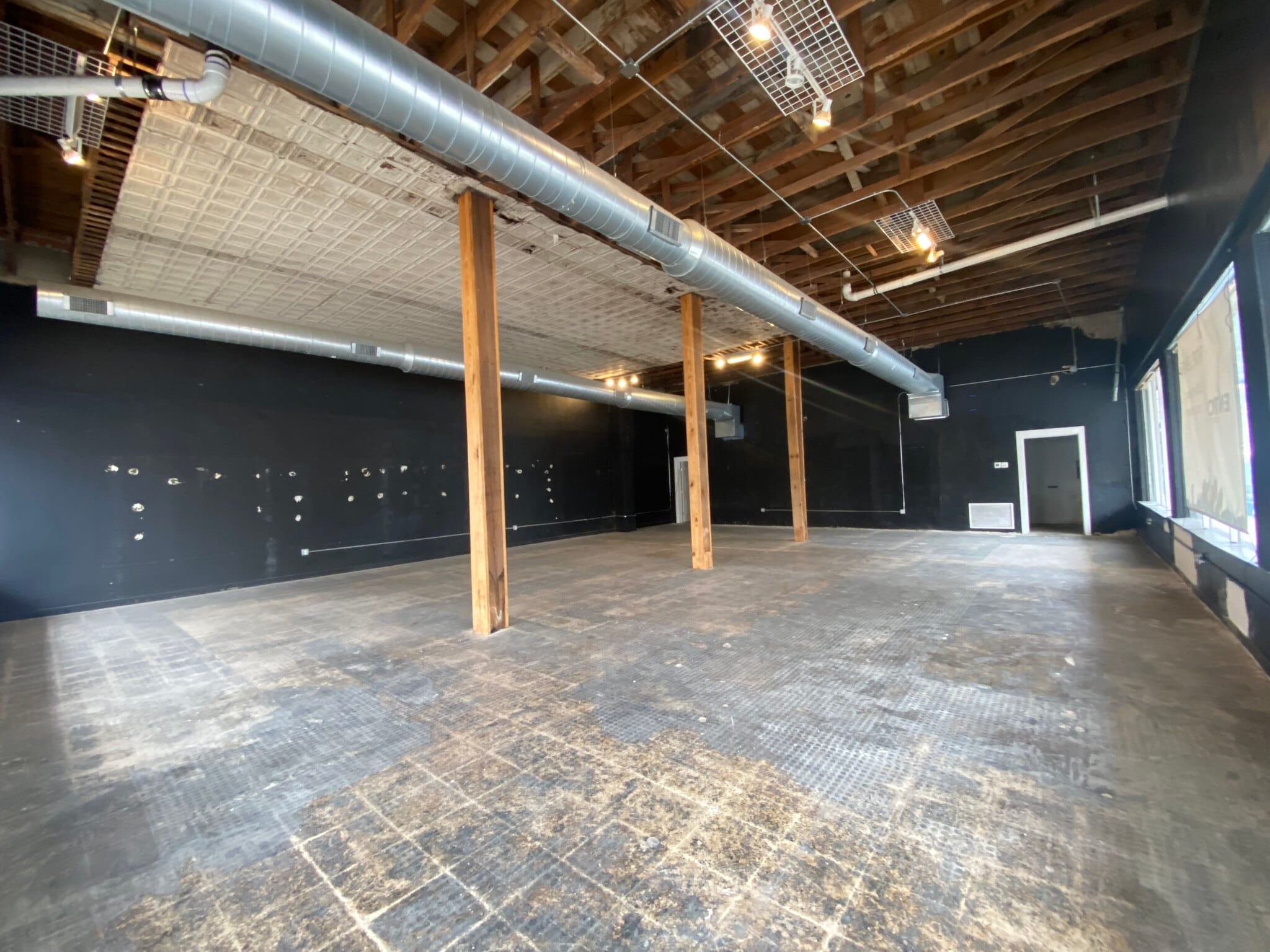 1941-1947 N New Braunfels Ave, San Antonio, TX à louer Photo intérieure- Image 1 de 11