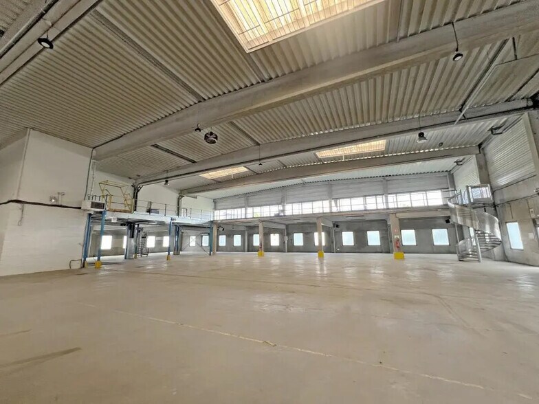 101 Rue De La Bongarde, Gennevilliers à louer - Photo du bâtiment - Image 3 de 15