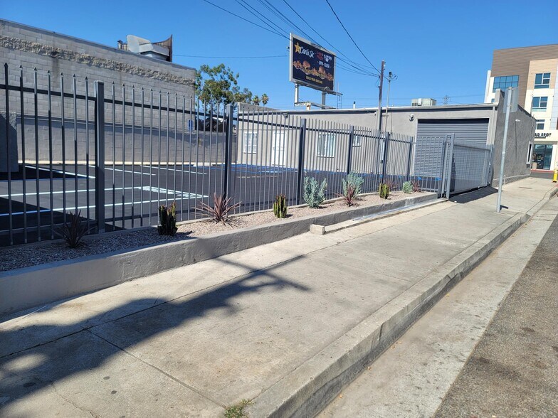 8440 Garvey Ave, Rosemead, CA à louer - Photo du bâtiment - Image 2 de 20
