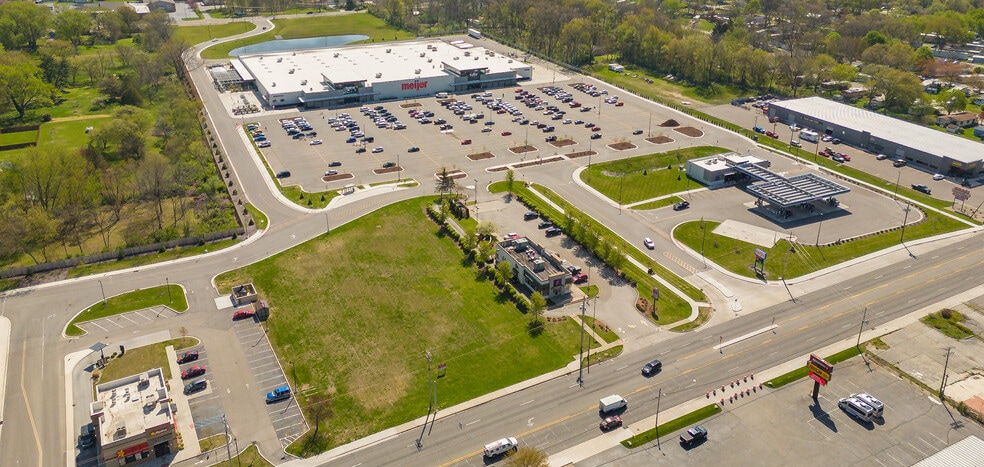 2500 Cassopolis St, Elkhart, IN for lease - Building Photo - Image 1 of 2