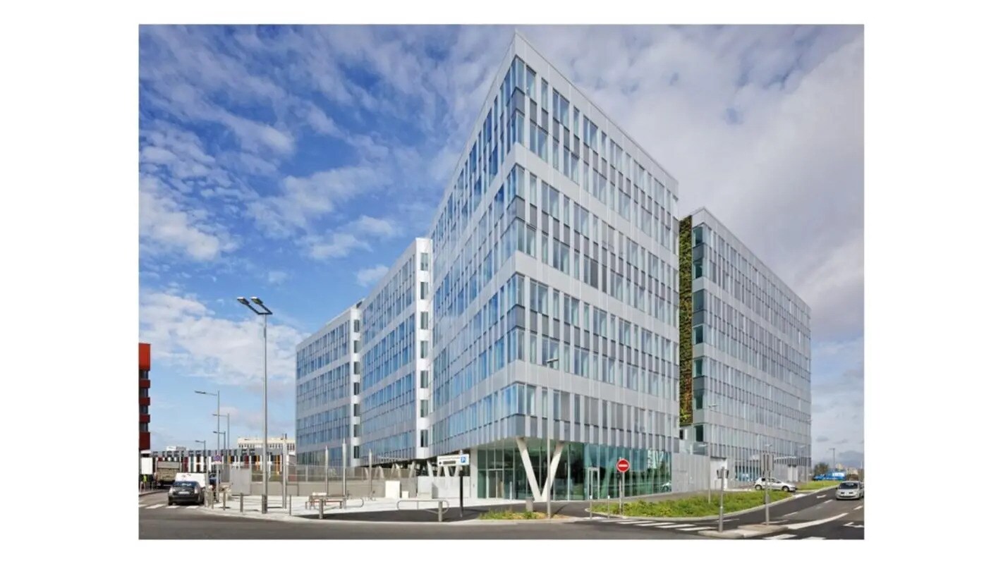 Office in Nanterre for lease Building Photo- Image 1 of 20