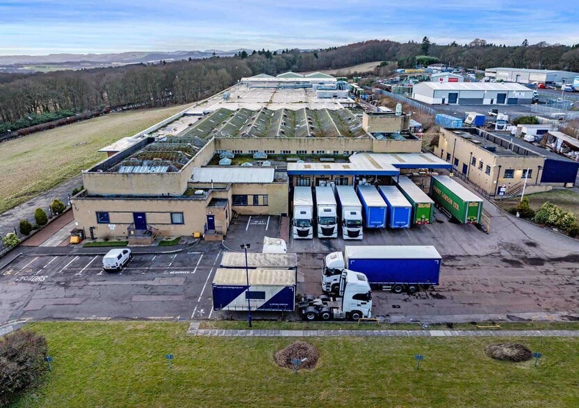 27 Harrison Rd, Dundee for lease - Building Photo - Image 2 of 3