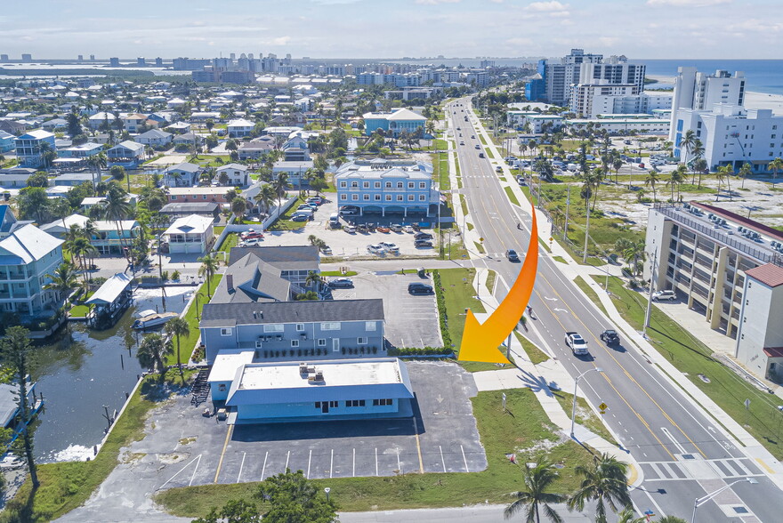 6101 Estero Blvd, Fort Myers, FL for sale - Building Photo - Image 2 of 51