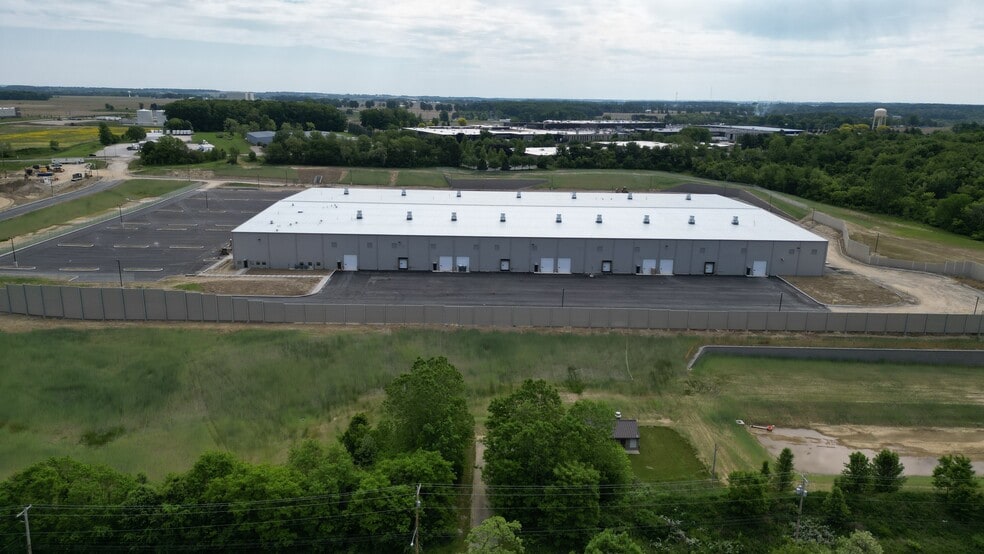 3590 Old Airport Rd, Wooster, OH for sale - Building Photo - Image 1 of 1