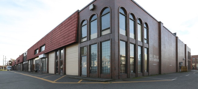 More details for 8475-8495 Ontario St, Vancouver, BC - Flex for Lease