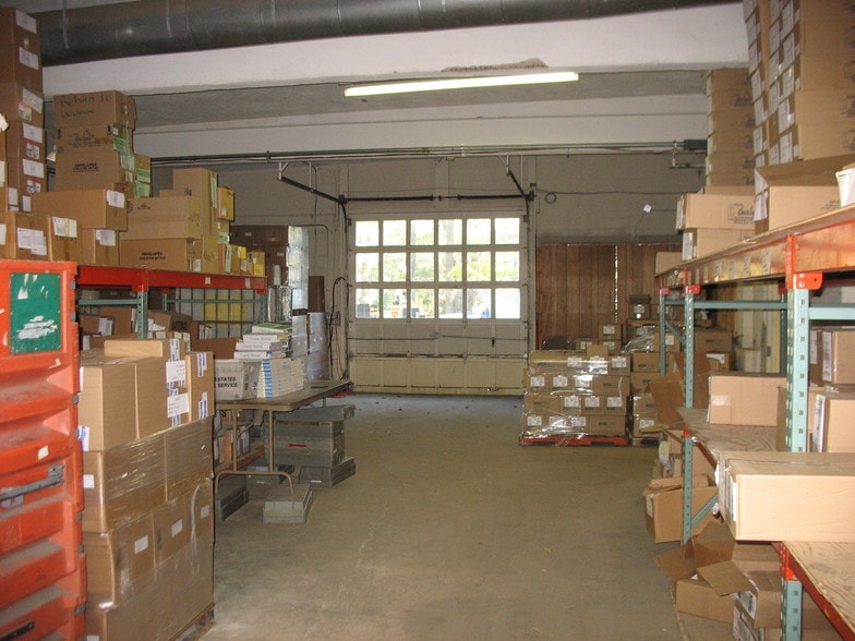 193 Long Ridge Rd, Danbury, CT for sale - Interior Photo - Image 3 of 6