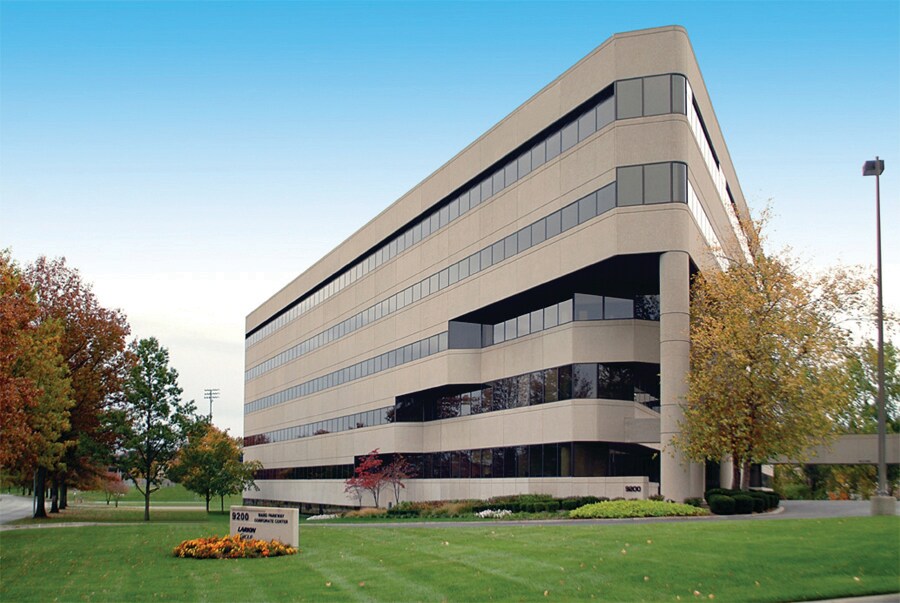 9200 Ward Pky, Kansas City, MO à louer Photo du bâtiment- Image 1 de 2