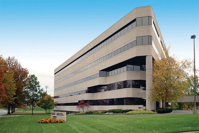 Plus de détails pour 9200 Ward Pky, Kansas City, MO - Bureau à louer