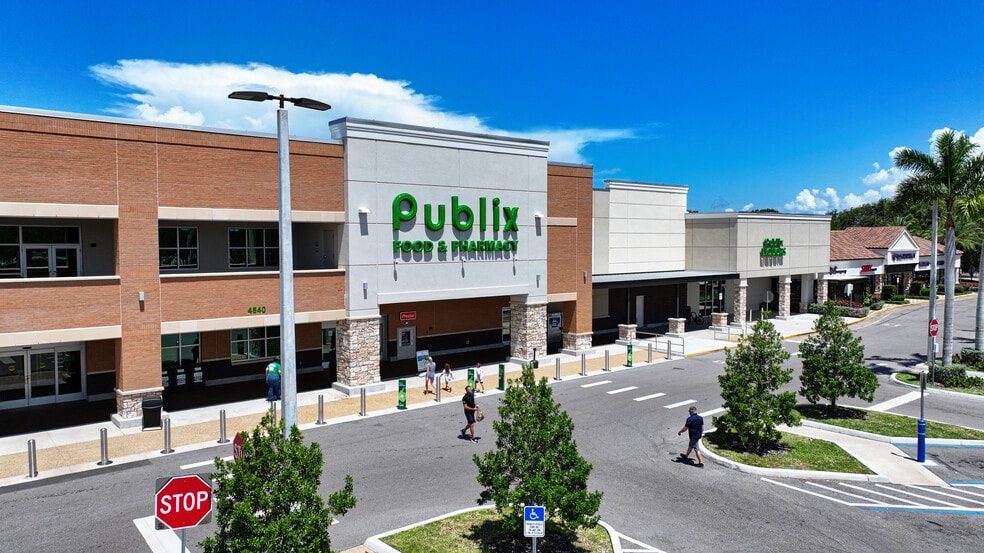 4800-4996 S Tamiami Trl, Sarasota, FL for lease - Building Photo - Image 3 of 10