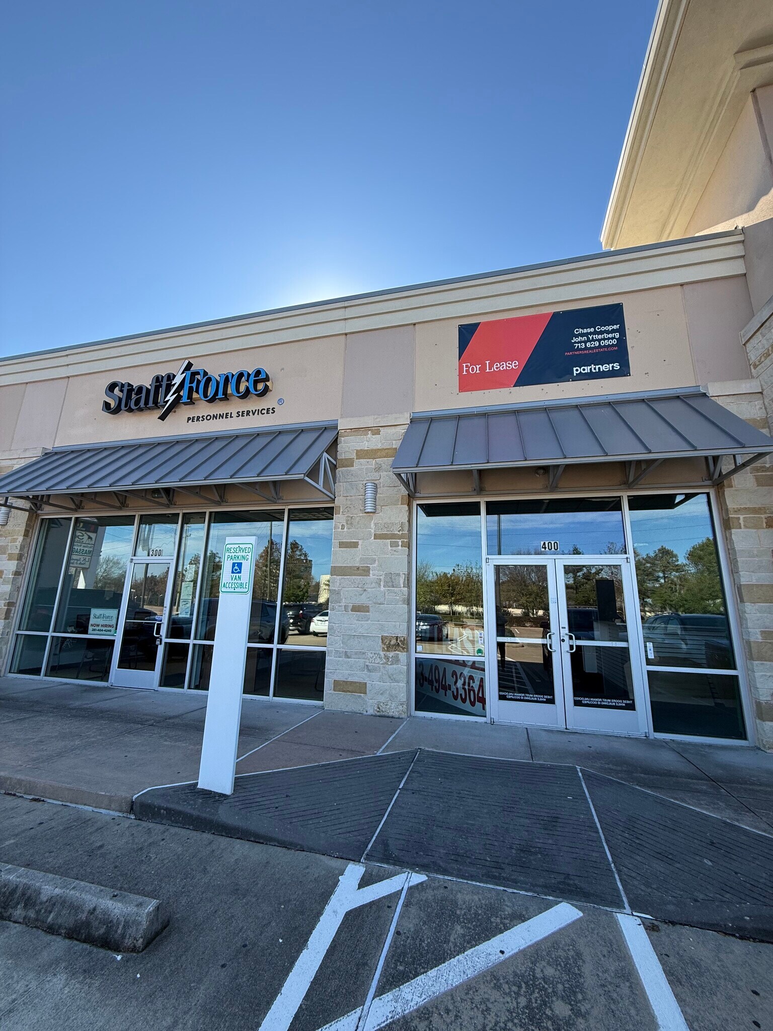 24515 Katy Fwy, Katy, TX à louer Photo principale- Image 1 de 7