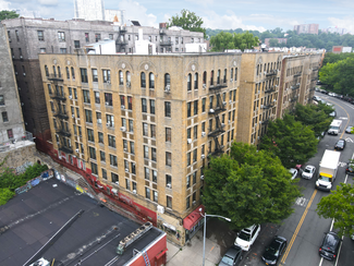 Plus de détails pour 120 W 228th St, Bronx, NY - Vente au détail à louer